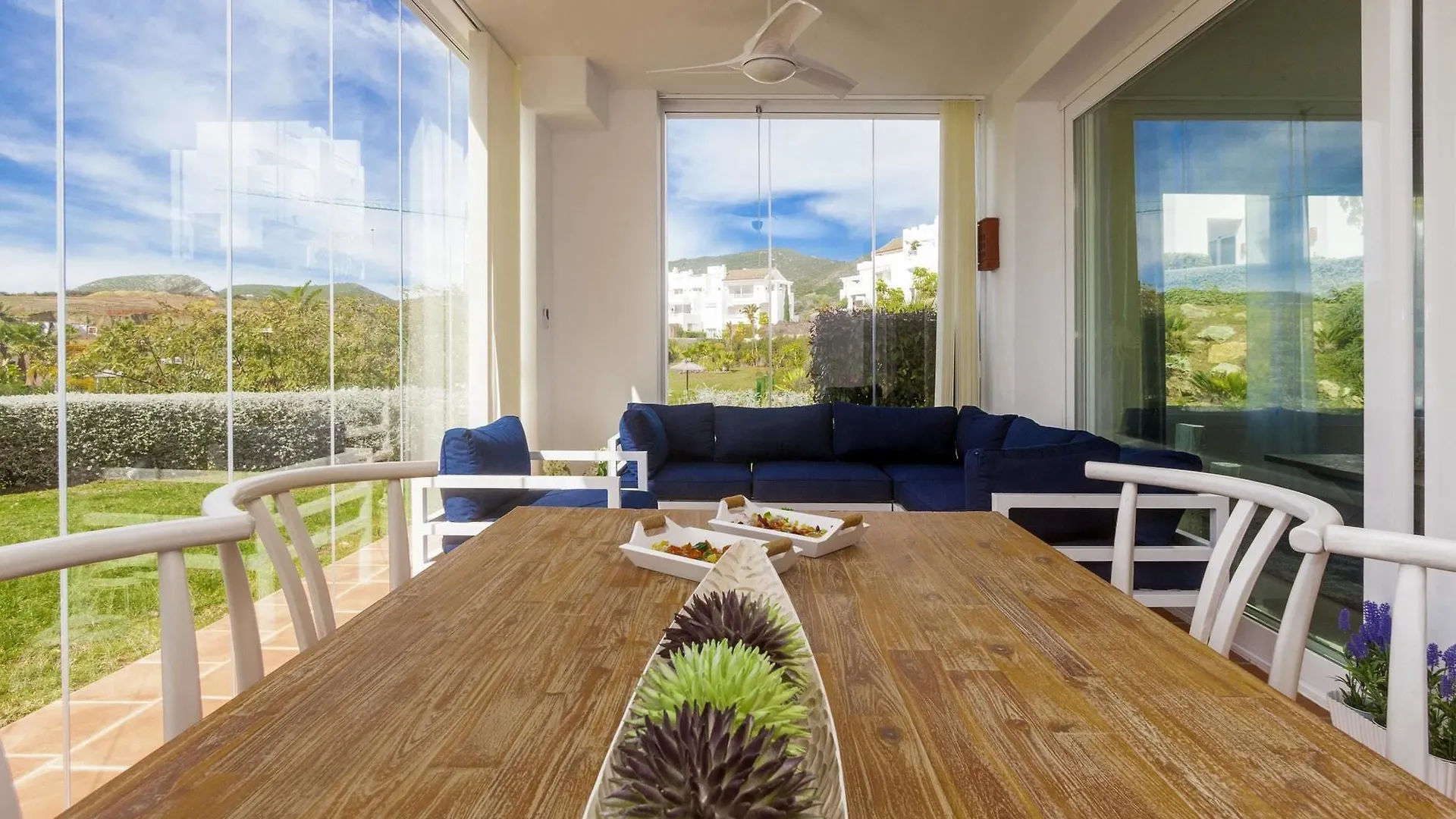 Apartment With 3 Bedrooms In Estepona, With Wonderful Mountain View, P