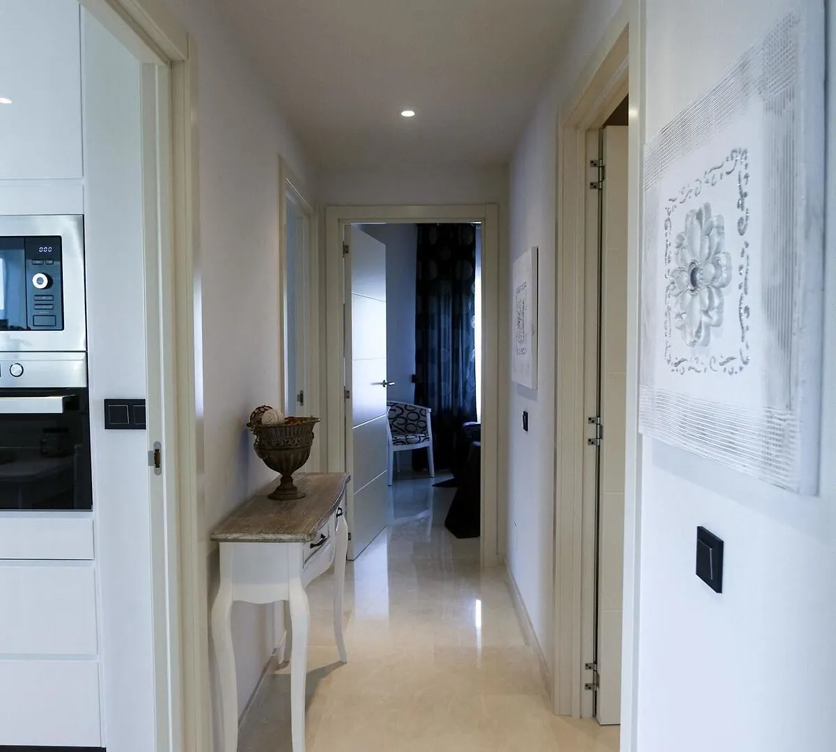 Apartment With 3 Bedrooms In Estepona, With Wonderful Mountain View, P 0*, Estepona
